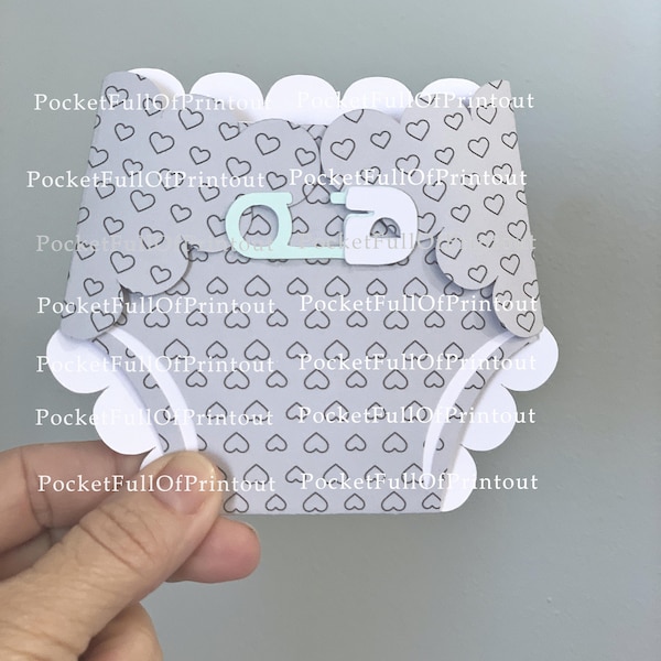 Couche pour bébé Baby shower, modèle numérique de carte d'invitation au baptême