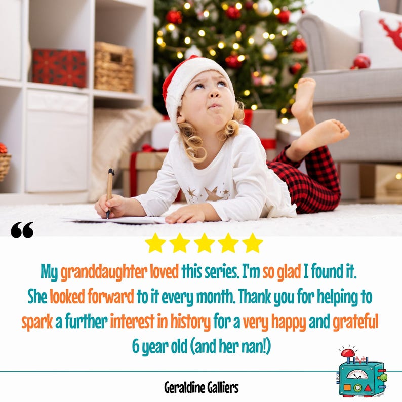 Pu&ograve; includere: Una bambina con un cappello di Babbo Natale rosso e bianco e un pigiama a quadri rosso e nero &egrave; seduta sul pavimento davanti a un albero di Natale. Sta scrivendo su un foglio di carta con una matita. Il testo dell'immagine dice: "Mia nipote ha adorato questa serie. Sono cos&igrave; contenta di averla trovata. Lei la aspettava con ansia ogni mese. Grazie per aver contribuito a suscitare un interesse pi&ugrave; profondo nella storia per una bambina di 6 anni molto felice e grata (e la sua nonna!). Geraldine Galliers"