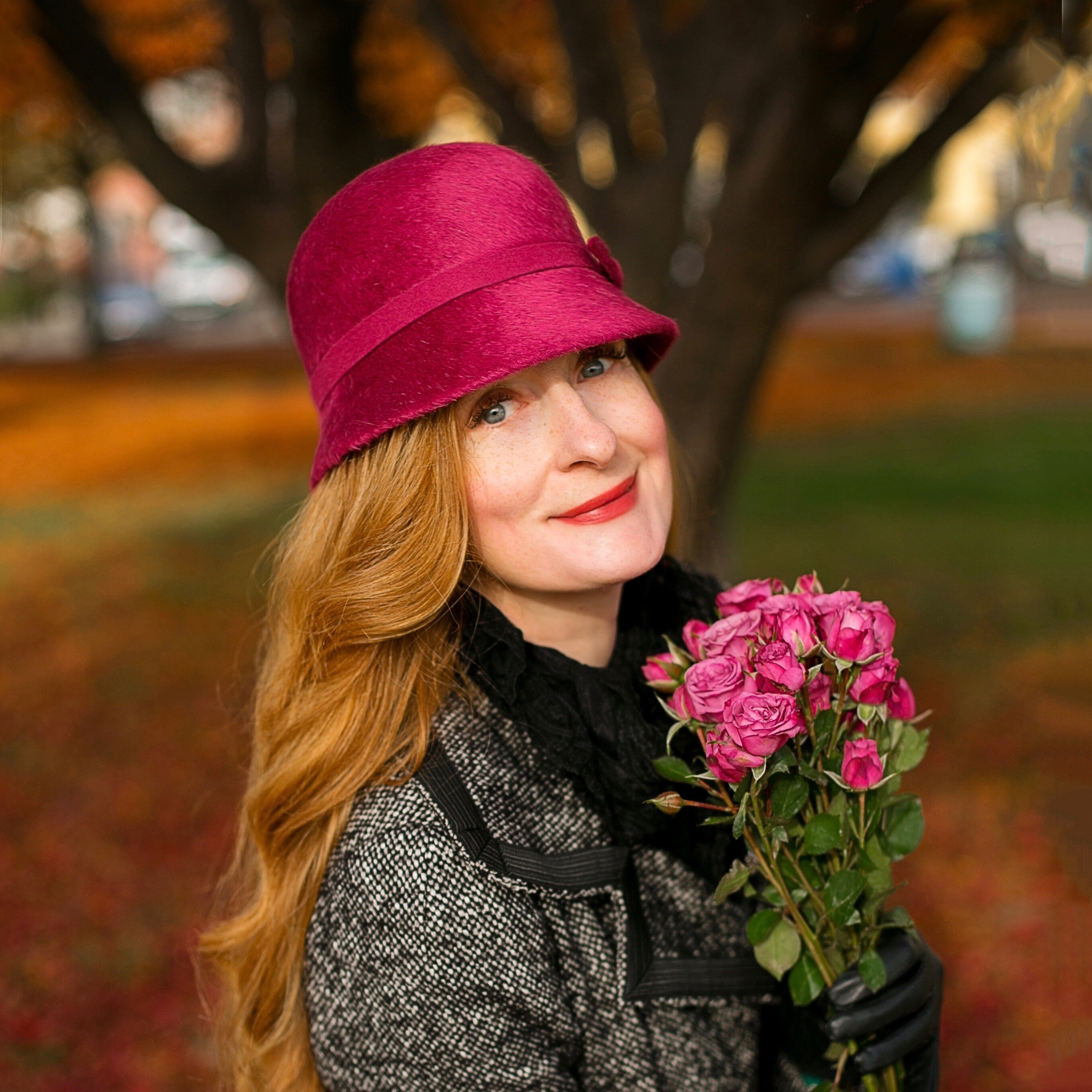 Women Fuchsia Hat Vintage Style Great 