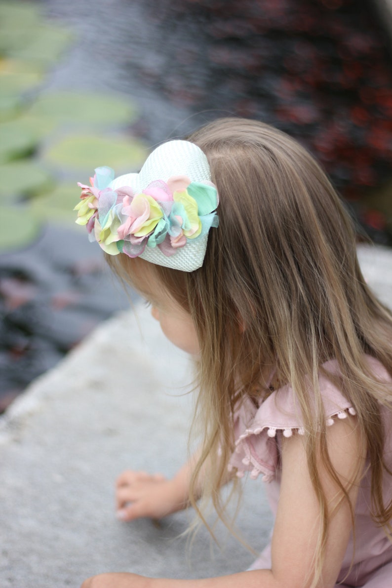 Bridal Heart Headpiece, Birdcage Veil, Mum and Daughter Fascinator, Bridesmaid Headdress, Wedding Hairpiece, Floral Heart Headband, Boho image 10