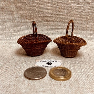 Victorian two-tone basket image 3