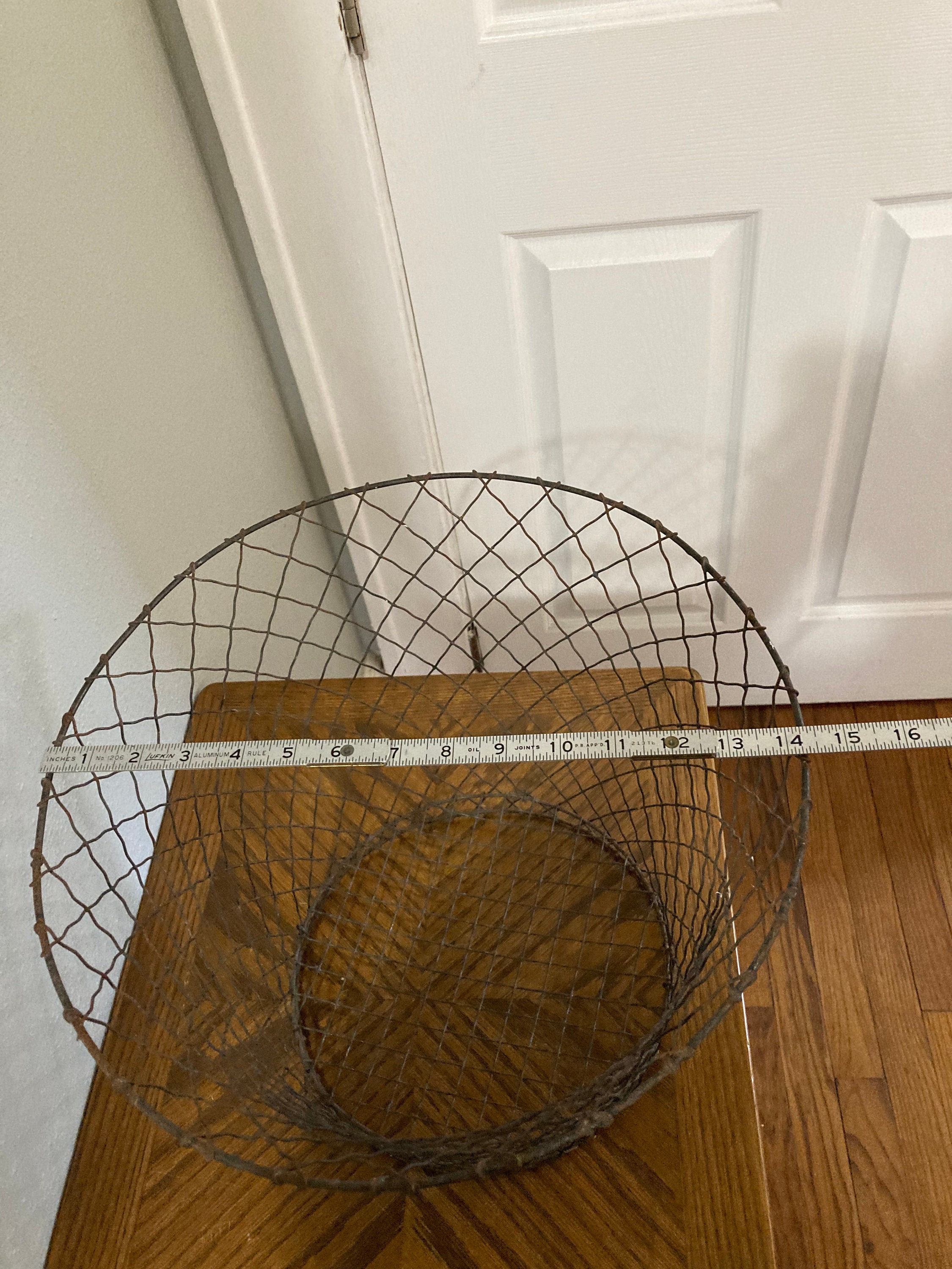 Vintage Rustic Wire Basket: Round Wastepaper Bin - Etsy