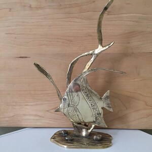 Vintage Brass Fish Sculpture with Seaweed, 12 Inches Tall