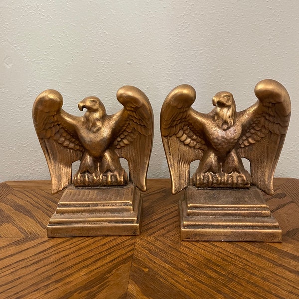 Vintage eagle bookends, american eagle bookends, bald eagle, gold ceramic eagle, federal style, patriotic eagle