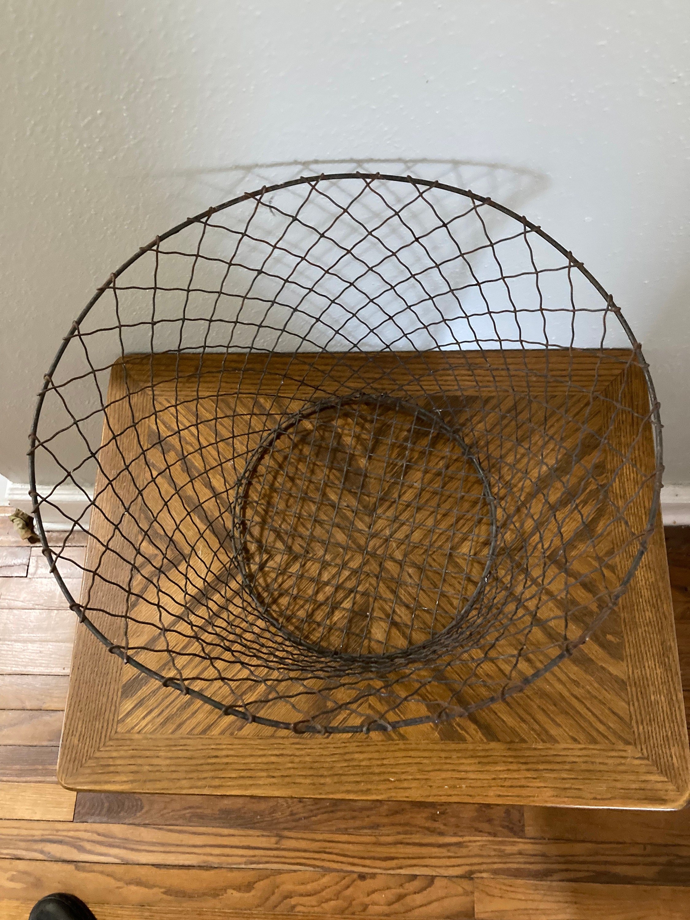 Vintage Rustic Wire Basket: Round Wastepaper Bin - Etsy