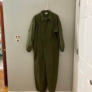 Military coveralls, vintage green coveralls, US military jumpsuit, drab green, M,