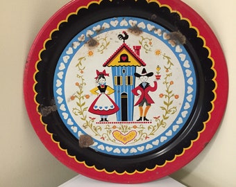 Vintage Pennsylvania Dutch tray, metal tray, serving tray, wall decor, Amish tray, large round tray, rustic decor, farmhouse decor, tin tray