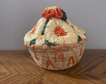 Woven basket with raffia flowers, Jamaica basket, lidded woven basket, straw flowers