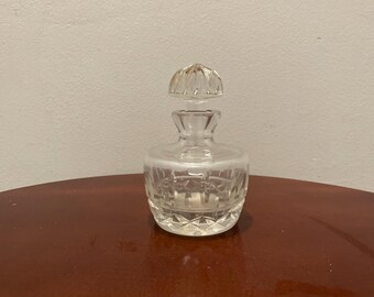 丸型脚付きカットガラス香水瓶（オープンストッパー付き）#25964