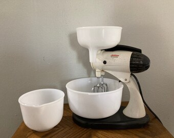 sunbeam mixing bowls