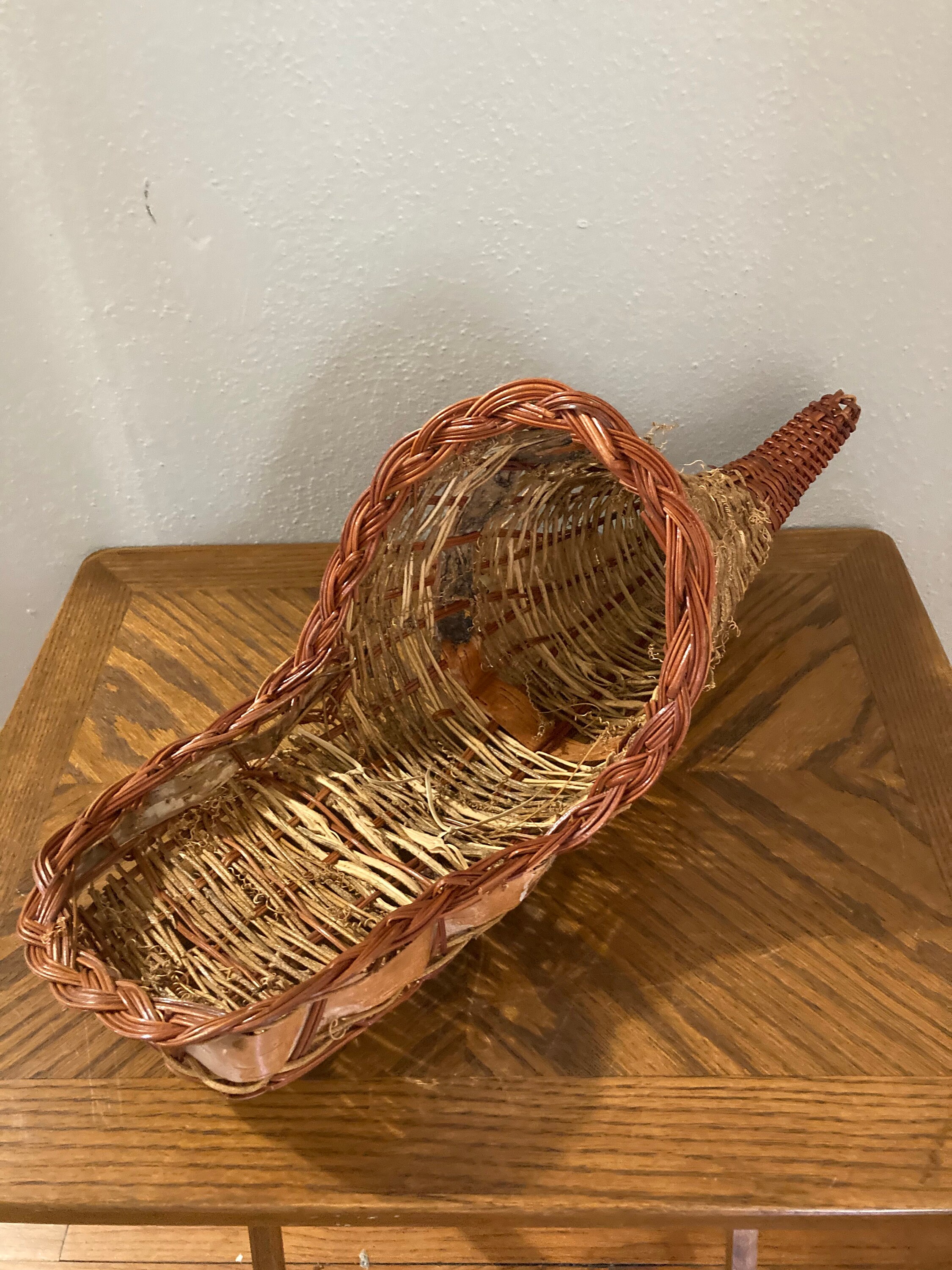 Vintage Wicker Cornucopia Wicker Decor Thanksgiving Etsy
