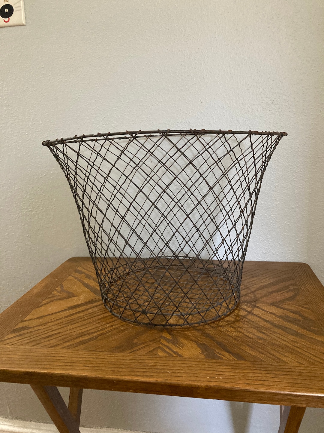 Vintage Rustic Wire Basket: Round Wastepaper Bin - Etsy