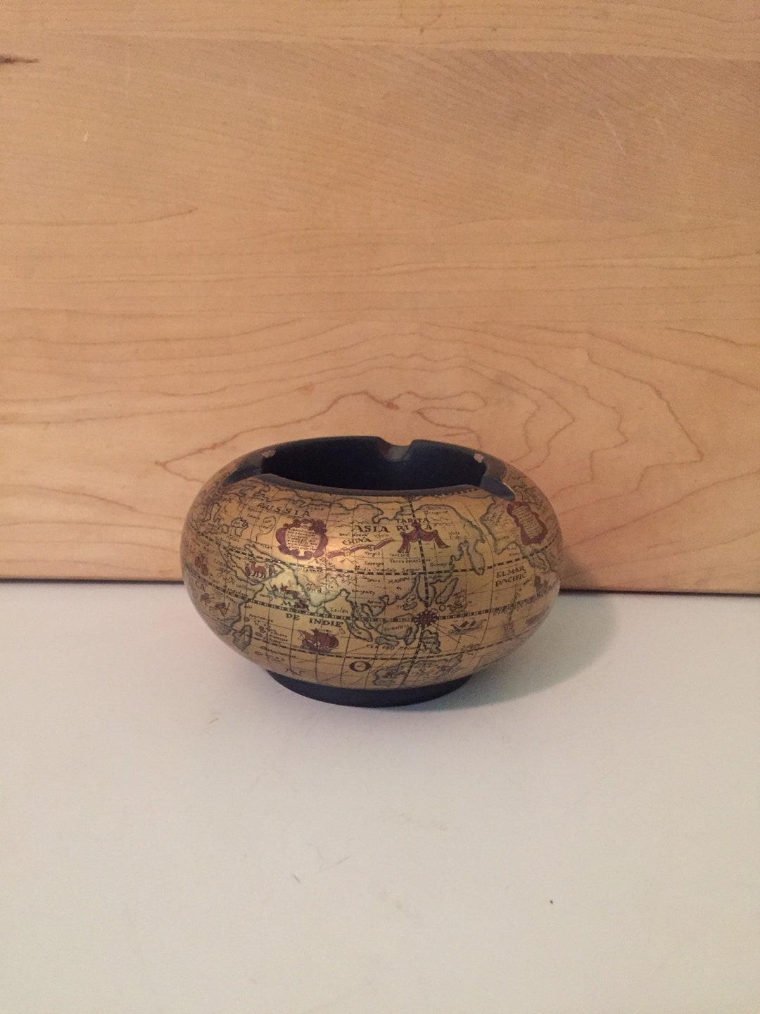 Vintage Italian Ashtray, Old World Globe Ashtray, Pottery Ashtray