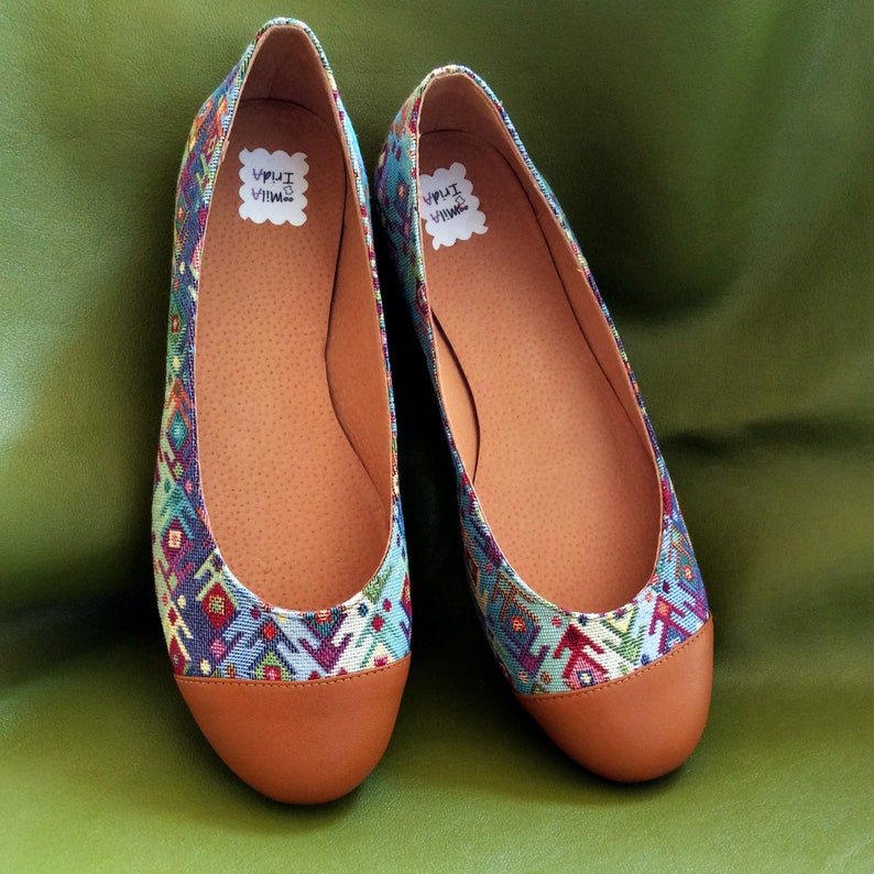 Women/'s ballerinas.