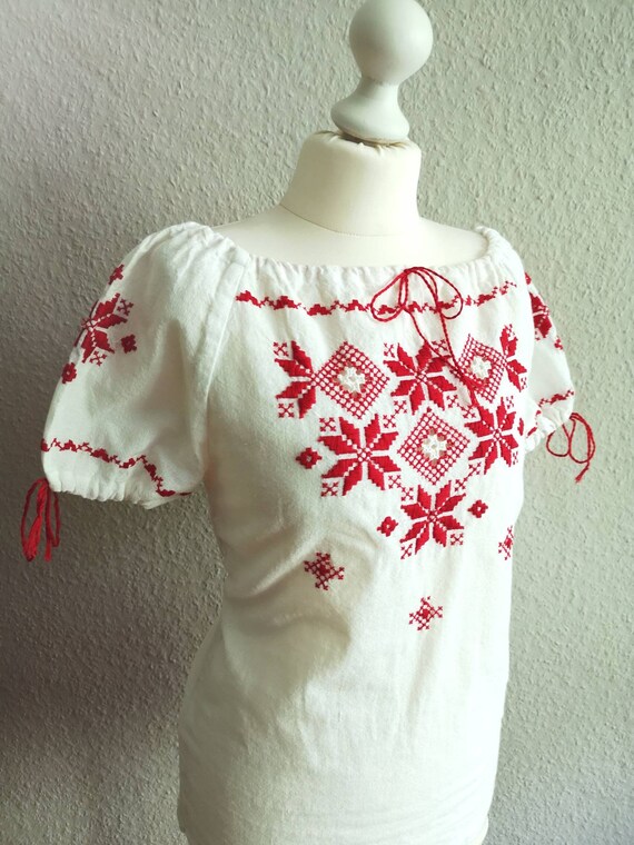 Vintage 30s style Hungarian embroidered peasant to