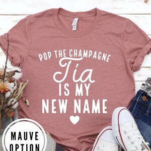Tia Shirt, Aunt shirt, pregnancy announcement shirt, promoted to tia, Pregnancy reveal shirt, pregnancy announcement to aunt, tia vibes tee