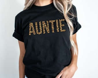 Auntie leopard shirt, aunt shirt, aunt tshirt, auntie tshirt, cute aunt shirt, trendy aunt shirt, mama auntie leopard print shirt