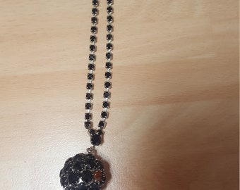 Vintage-Kitschglas-Anhänger Kugel Halskette schwarz-Gothic balkan inspiriertes Stück-Hochzeit Geschenk-victorianisch inspiriert