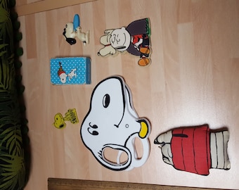 vintage snoopy 50s retro set - boho peanuts kitsch usa scissors cards all sorts - great items childhood