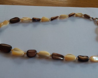Vintage 1940s 1950s Boho Chic Czech Glass Bead Pebble Chocolate Colour Necklace - Stunning Vintage Piece