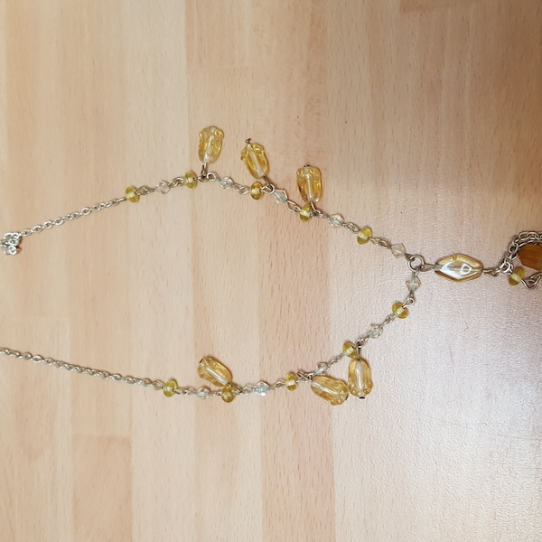 vintage silvertone amber style tribal beaded necklace kitsch retro piece boho summer festival baltic piece