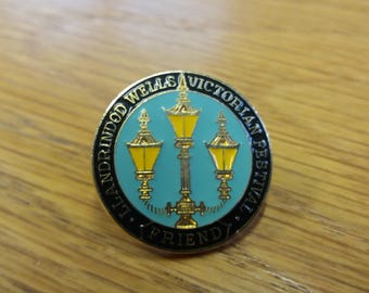Vintage Victorian Festival Welsh Badge Brooch - Kitsch Chic Boho