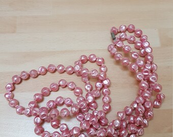vintage pink plastic beaded kitsch summer america wedding necklace piece - retro 50s boho