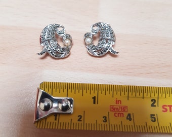 vintage marcasite faux pearl clip on earrings kitsch boho 1950s earrings winter wardrobe boho piece