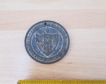antique 1800s manchester medallion coin brooch pendant piece local history british boho church religious
