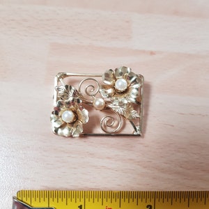 vintage art noveau jugendstil floral tile brooch piece picture interesting art item kitsch 1960s dutch van gogh style