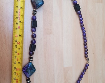 vintage kitsch 1960s lightweight summer colour maori style necklace tribal piece boho item mid century light festival