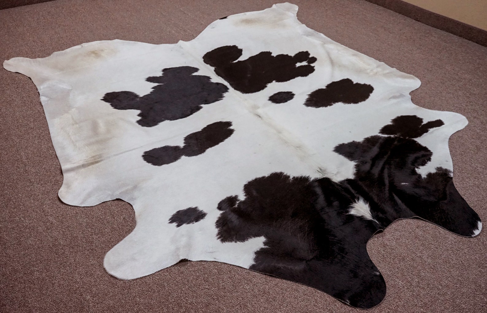 Extra Large Exotic Cowhide rug 7.9 x 7.4ft 3349 Etsy