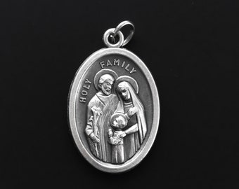 Holy Family Pray For Us Medal with Jesus, Joseph, Mary and the Holy Spirit - Made in Italy