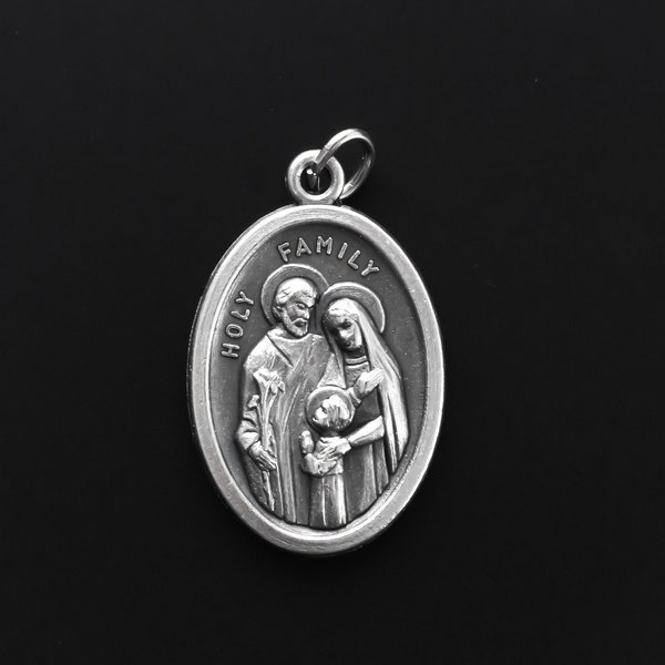 Holy Family Pray For Us Medal with Jesus, Joseph, Mary and the Holy Spirit - Made in Italy