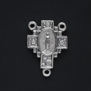 Miraculous Medal Cross Shaped Rosary Centerpiece with Flower Details 7/8&quot; Long - Made in Italy