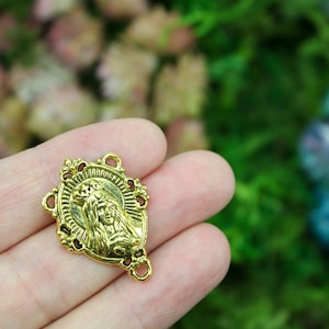 5 Blessed Virgin Mary Rosary Centerpieces Antique Gold Immaculate Heart of Mary Pray For Us 5pcs