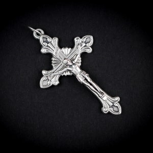 Starburst Nimbus Crucifix Cross met Fleur de Lis-uiteinden - verkrijgbaar in 2 maten, made in Italy