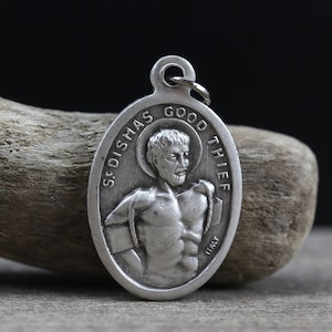 Médaille Saint Dismas le Bon larron - Patronne des prisonniers, des voleurs repentants et des pompes funèbres - Fabriqué en Italie