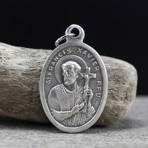 Saint Francis Xavier Medal - with St. Francis Xavier Mother Cabrini Pray For Us on the reverse (style #4)