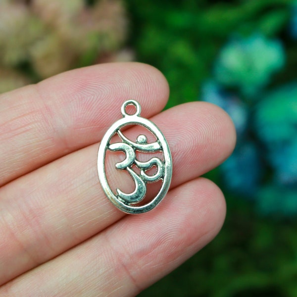 Silver Tone Aum Symbol Oval Charm -  Yoga Healing OM Sacred Mantra, 10pcs