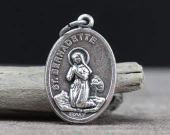 Saint Bernadette of Lourdes Medal - Patron Against Poverty and Sick People - Our Lady of Lourdes Pendant Made in Italy