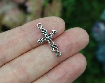 EUEAVAN Collana con ciondolo a forma di luna celtica a mezzaluna con nodo celtico irlandese Trinity vintage triangolo girocollo gioielli celtici regali donna uomo amuleti