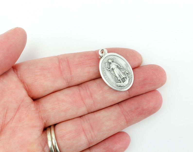 Saint Raphael Archangel medal Patron of nurses, doctors, bodily-ills - Divine Healer of physical ailments, emotional distress image 3
