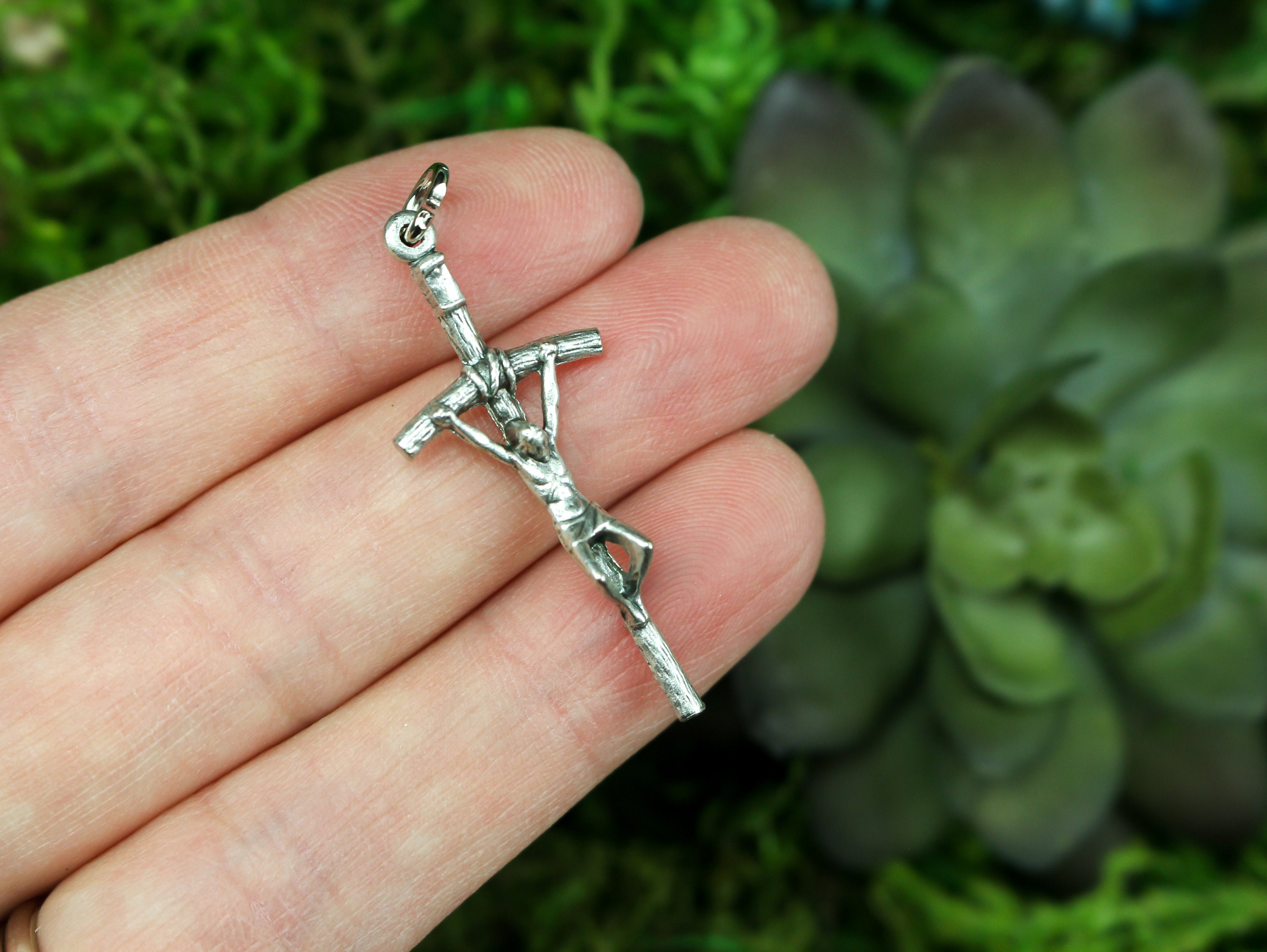 Blessed in Vatican Rome silver plated Italy cross pendant with stainless  steel necklace, Women's Fashion, Jewelry & Organizers, Necklaces on  Carousell