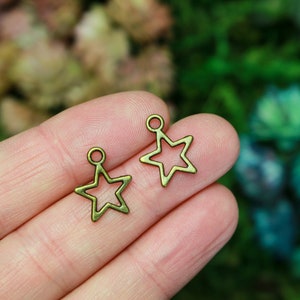 25 Bronze Stern Charms - Hohlstern Anhänger Jungfrau Maria Krone der Sterne 14,5mm lang 25 Stück