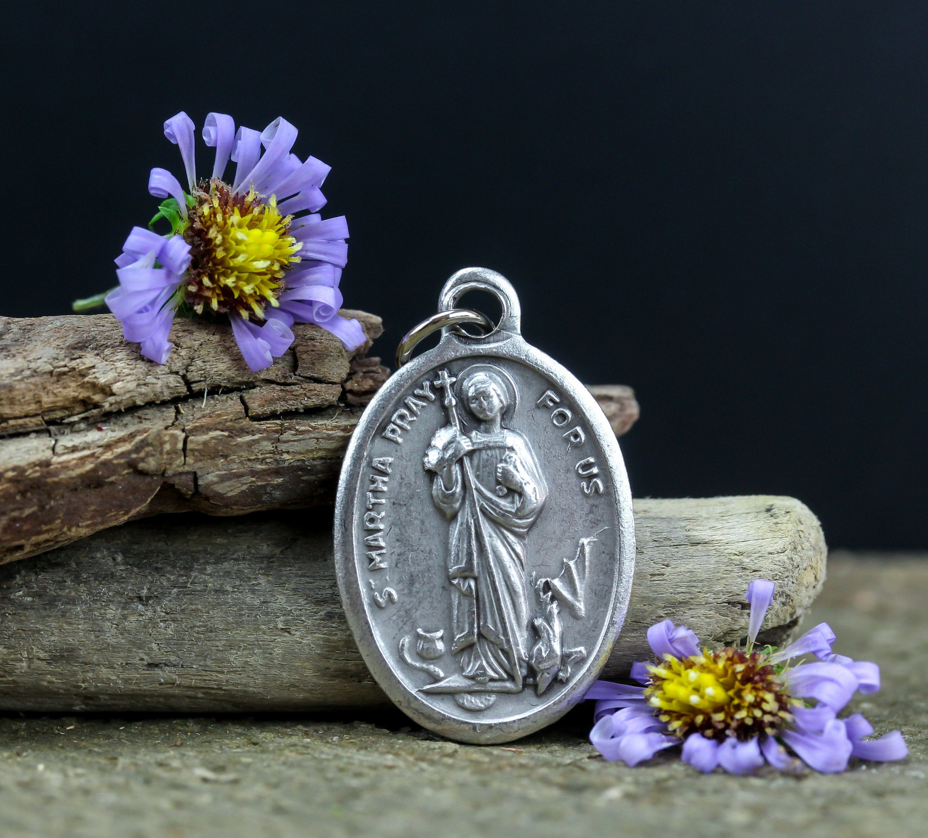 Saint Martha Medal - Patron of Servants and Cooks - Made in Italy - Etsy