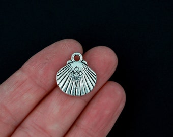 10 Saint James the Greater Scallop Shell Charms, 18mm x 16mm, 10pcs