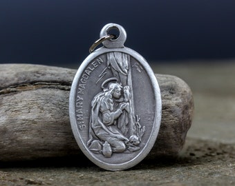 Saint Mary Magdalen Pray For Us Medal - Patroness of Hairdressers and Perfumers - Made in Italy