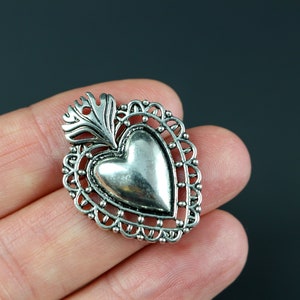 5 Flaming Holy Heart Charms - Ex Voto Milagro Style Sacred Heart Pendant - Antiqued Silver - 28mm Long