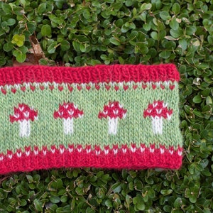 Mushroom Knitted Headband Pattern, Fair Isle Colorwork, Circular Knitting Pattern, Nordic Stranded Knit, PDF Instant Download